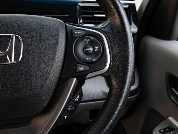Honda Stepwgn V Рестайлинг с пробегом 2020 года, цена 2 215 000 рублей, 61613 км, минивэн, Автокод Объявления