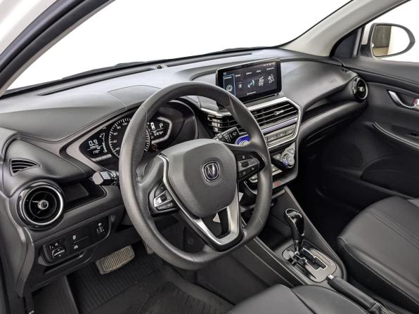 Changan Alsvin с пробегом 2023 года, цена 1 150 000 рублей, 64673 км, седан, Автокод Объявления