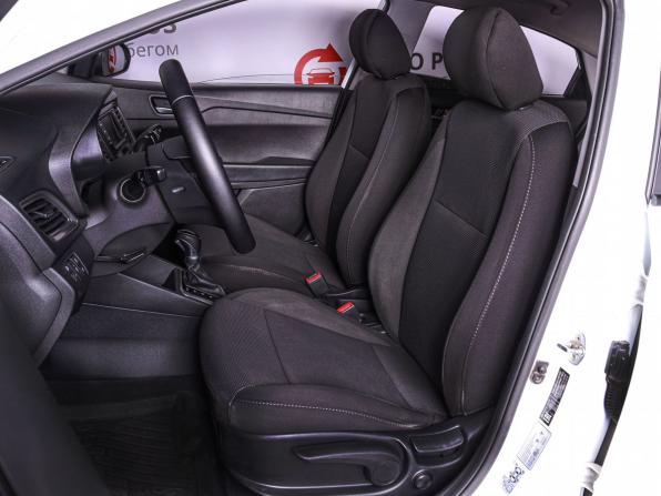 Hyundai Solaris II с пробегом 2020 года, цена 1 380 000 рублей, 62850 км, седан, Автокод Объявления