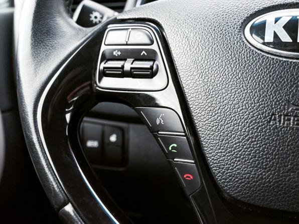 Kia Ceed II Рестайлинг с пробегом 2018 года, цена 1 585 000 рублей, 97000 км, хэтчбек, Автокод Объявления