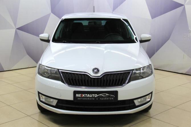 Skoda Rapid I с пробегом 2015 года, цена 1 028 000 рублей, 173000 км, лифтбек, Автокод Объявления
