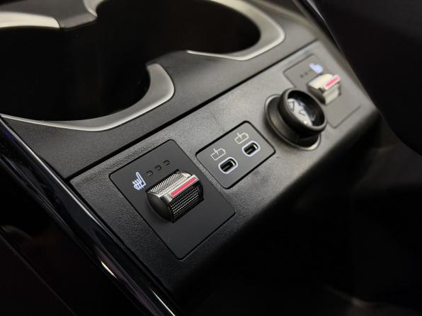 BMW X1 III (U11/U12) с пробегом 2024 года, цена 4 700 000 рублей, 4890 км, внедорожник, Автокод Объявления
