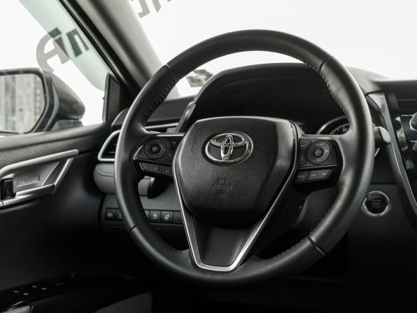 Toyota Camry VIII (XV70) с пробегом 2018 года, цена 2 450 000 рублей, 117753 км, седан, Автокод Объявления
