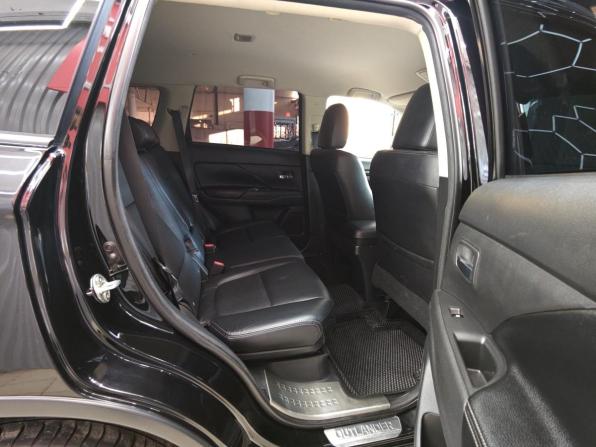 Mitsubishi Outlander III Рестайлинг 2 с пробегом 2017 года, цена 1 800 000 рублей, 168708 км, внедорожник, Автокод Объявления
