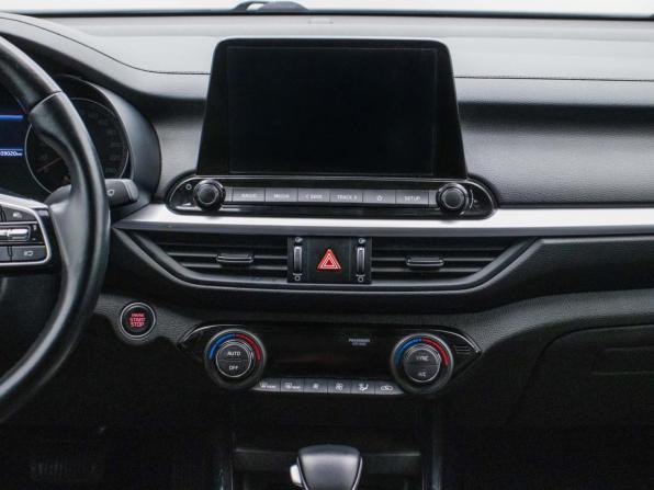 Kia Cerato IV Рестайлинг с пробегом 2022 года, цена 2 098 000 рублей, 108500 км, седан, Автокод Объявления