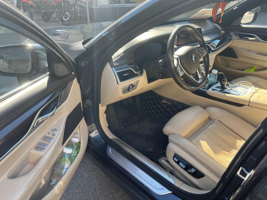 BMW 7 серии VI (G11/G12) Рестайлинг Москва  - изображение 6