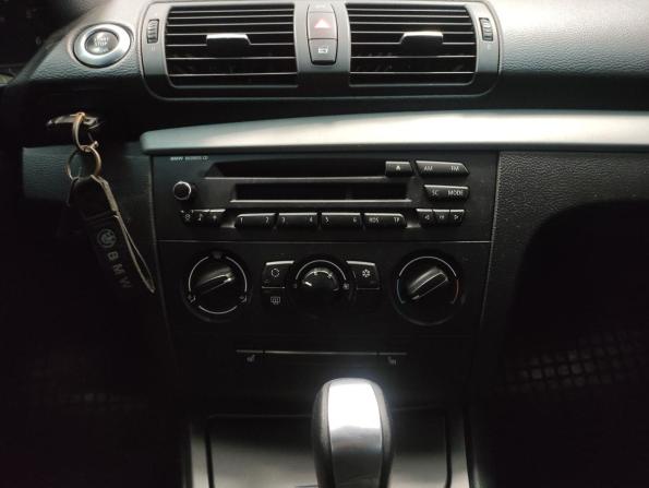 BMW 1 серии I (E81/E82/E87/E88) Рестайлинг с пробегом 2011 года, цена 810 000 рублей, 258346 км, хэтчбек, Автокод Объявления