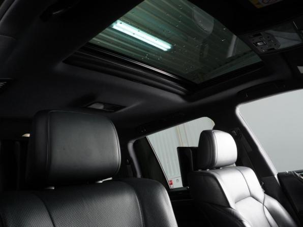 Lexus LX III Рестайлинг 2 с пробегом 2018 года, цена 9 259 000 рублей, 83070 км, внедорожник, Автокод Объявления