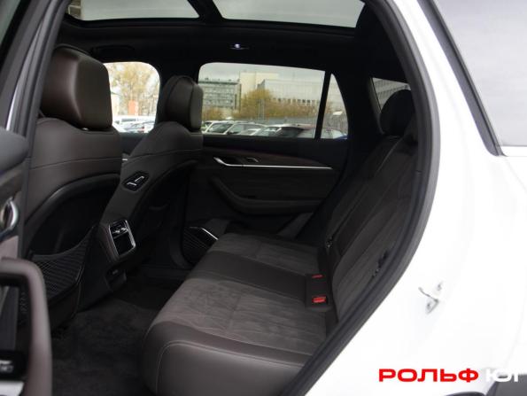 Geely Monjaro I Рестайлинг 2 (China Market) с пробегом 2025 года, цена 3 899 000 рублей, 10500 км, внедорожник, Автокод Объявления