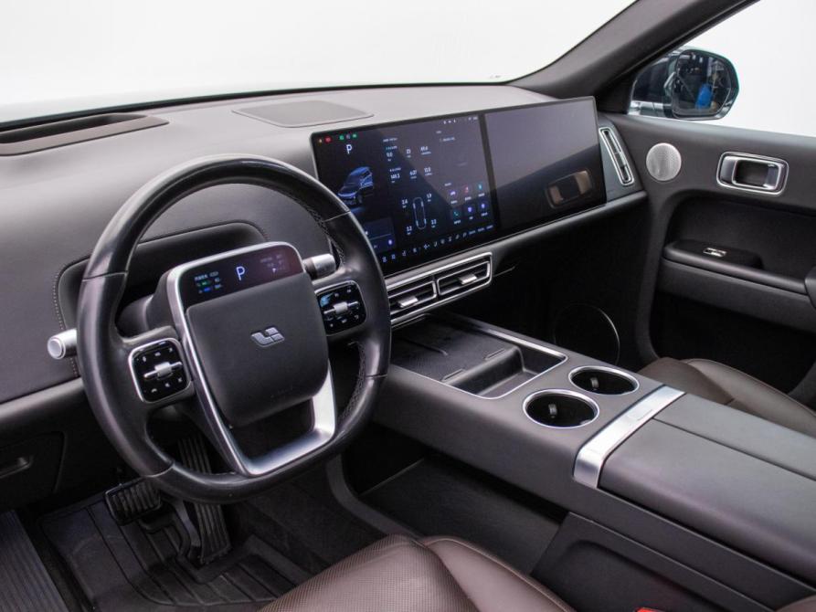 Li Auto (Lixiang) L9 I Москва  - изображение 9