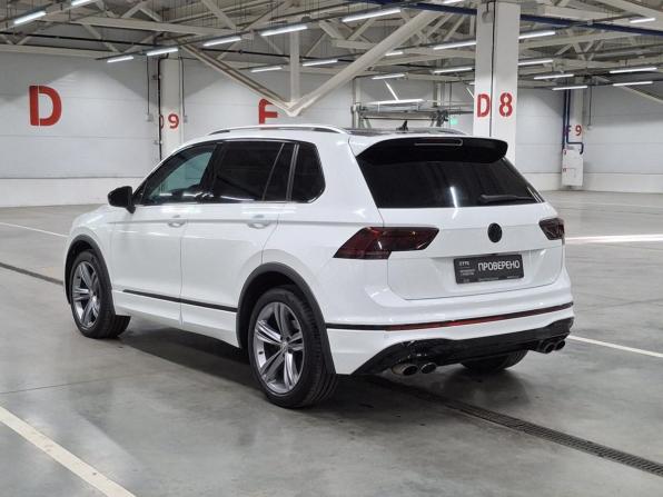 Volkswagen Tiguan II с пробегом 2019 года, цена 3 390 000 рублей, 110928 км, внедорожник, Автокод Объявления