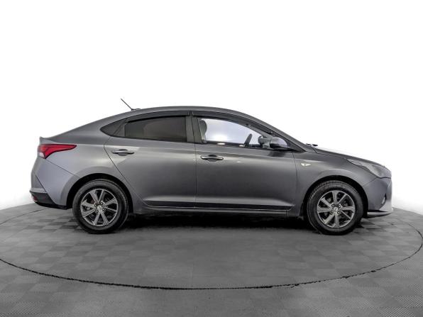 Hyundai Solaris II Рестайлинг с пробегом 2020 года, цена 1 525 000 рублей, 92387 км, седан, Автокод Объявления