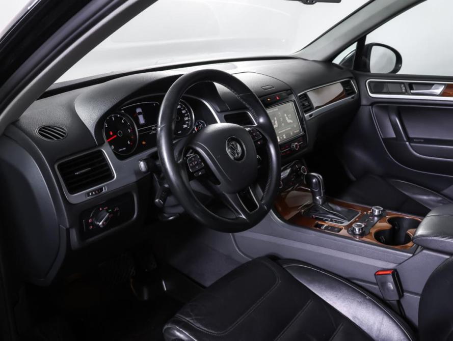 Volkswagen Touareg II Москва  - изображение 15