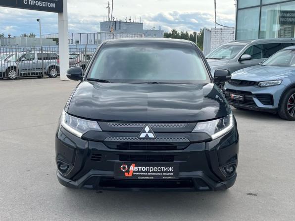 Mitsubishi Outlander III Рестайлинг 3 с пробегом 2020 года, цена 1 990 000 рублей, 131000 км, внедорожник, Автокод Объявления