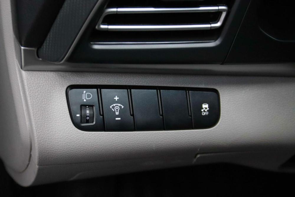 Hyundai Elantra VI (AD) Рестайлинг Сургут  - изображение 19