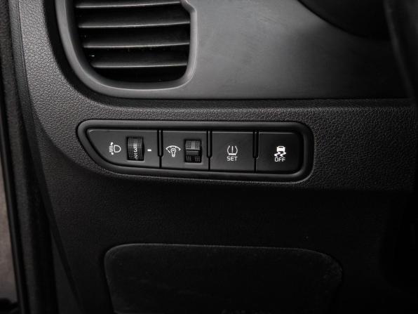 Kia Rio IV с пробегом 2019 года, цена 1 598 000 рублей, 67671 км, хэтчбек, Автокод Объявления