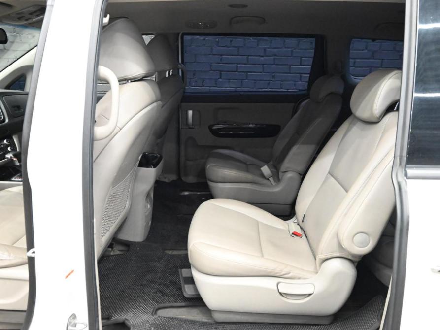 Kia Carnival III Екатеринбург  - изображение 10