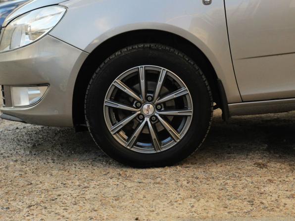 Skoda Fabia II Рестайлинг с пробегом 2012 года, цена 797 777 рублей, 148555 км, хэтчбек, Автокод Объявления