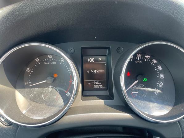 Skoda Yeti I Рестайлинг с пробегом 2014 года, цена 1 120 000 рублей, 126675 км, внедорожник, Автокод Объявления