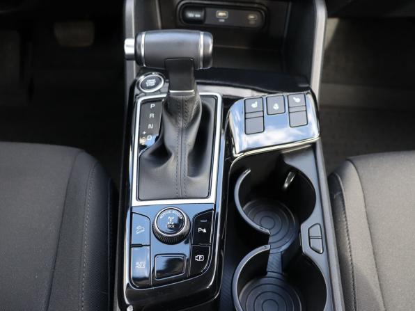 Kia Sportage V с пробегом 2023 года, цена 3 315 000 рублей, 64242 км, внедорожник, Автокод Объявления