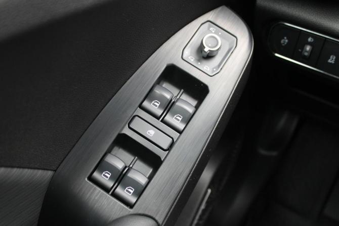 Haval Jolion I Рестайлинг с пробегом 2024 года, цена 2 090 000 рублей, 34000 км, внедорожник, Автокод Объявления