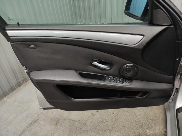 BMW 5 серии V (E60/E61) Рестайлинг с пробегом 2008 года, цена 760 000 рублей, 262185 км, седан, Автокод Объявления