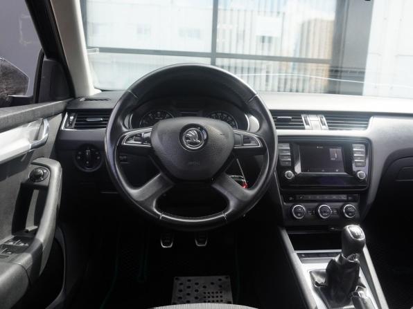 Skoda Octavia III (A7) с пробегом 2014 года, цена 1 843 000 рублей, 250115 км, универсал, Автокод Объявления