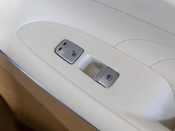 Hyundai Grandeur VI Рестайлинг с пробегом 2021 года, цена 4 750 000 рублей, 35916 км, седан, Автокод Объявления