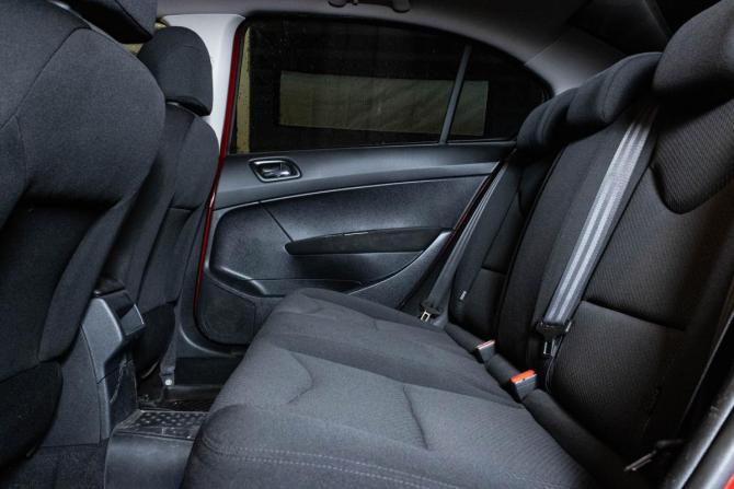Peugeot 408 I с пробегом 2012 года, цена 589 000 рублей, 195809 км, седан, Автокод Объявления