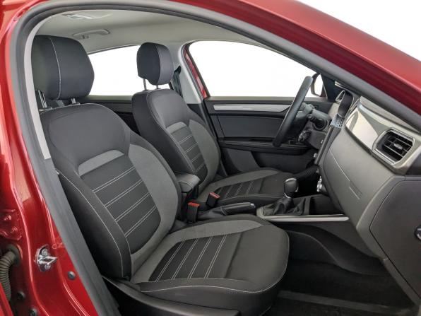 Renault Arkana I с пробегом 2021 года, цена 1 825 000 рублей, 26760 км, внедорожник, Автокод Объявления