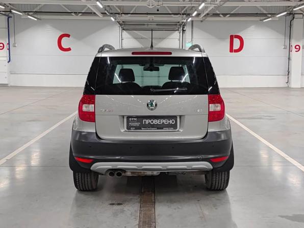 Skoda Yeti I с пробегом 2012 года, цена 1 100 000 рублей, 158355 км, внедорожник, Автокод Объявления