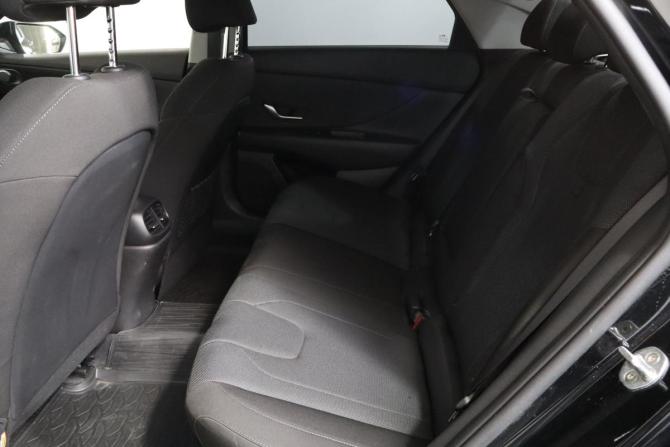Hyundai Elantra VII (CN7) с пробегом 2021 года, цена 1 799 000 рублей, 41000 км, седан, Автокод Объявления