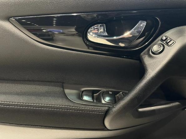 Nissan Qashqai II с пробегом 2014 года, цена 1 200 000 рублей, 163328 км, внедорожник, Автокод Объявления