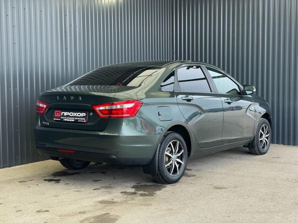 Lada (ВАЗ) Vesta I с пробегом 2017 года, цена 877 000 рублей, 140478 км, седан, Автокод Объявления