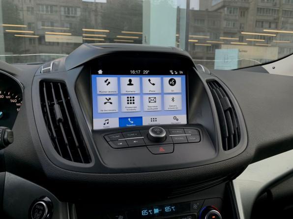 Ford Kuga II Рестайлинг с пробегом 2016 года, цена 1 500 000 рублей, 199641 км, внедорожник, Автокод Объявления