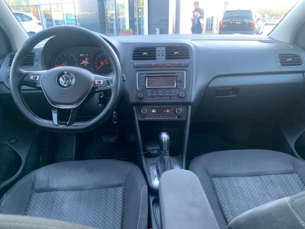 Volkswagen Polo V Рестайлинг с пробегом 2015 года, цена 1 139 900 рублей, 155545 км, седан, Автокод Объявления