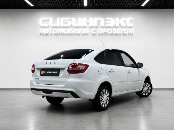 Lada (ВАЗ) Granta I Рестайлинг с пробегом 2024 года, цена 890 000 рублей, 30000 км, лифтбек, Автокод Объявления