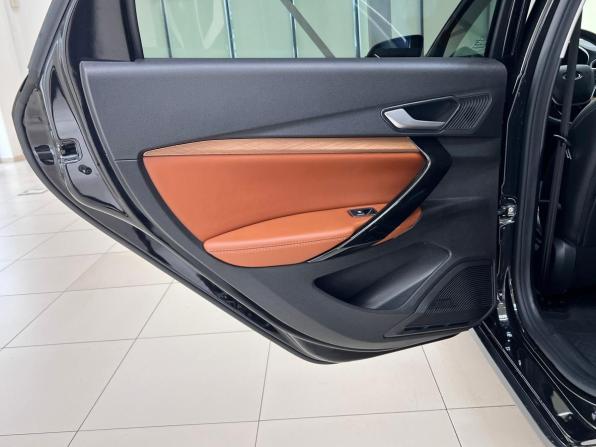 Lada (ВАЗ) Vesta I Рестайлинг (NG) с пробегом 2024 года, цена 1 480 000 рублей, 46208 км, универсал, Автокод Объявления