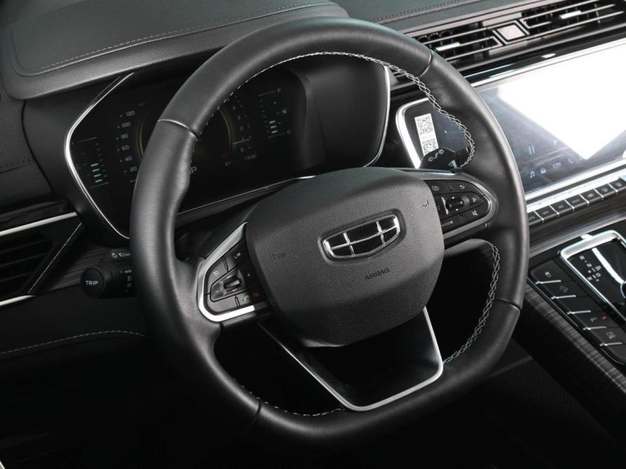 Geely Atlas Pro Ростов-на-Дону  - изображение 12