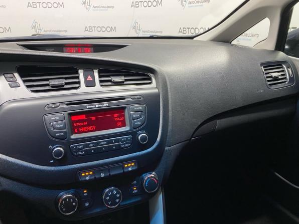 Kia Ceed II с пробегом 2012 года, цена 887 000 рублей, 211812 км, хэтчбек, Автокод Объявления