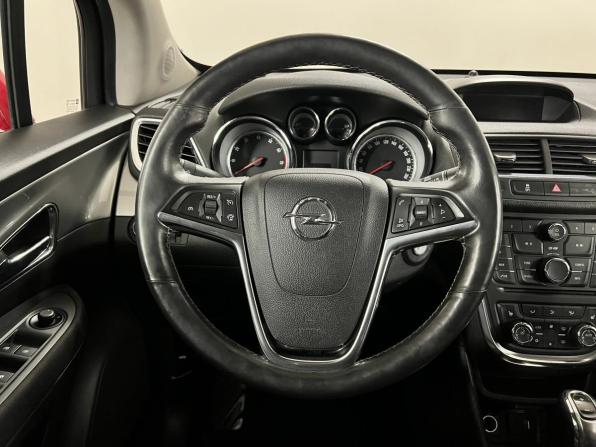 Opel Mokka I с пробегом 2015 года, цена 925 000 рублей, 68918 км, внедорожник, Автокод Объявления
