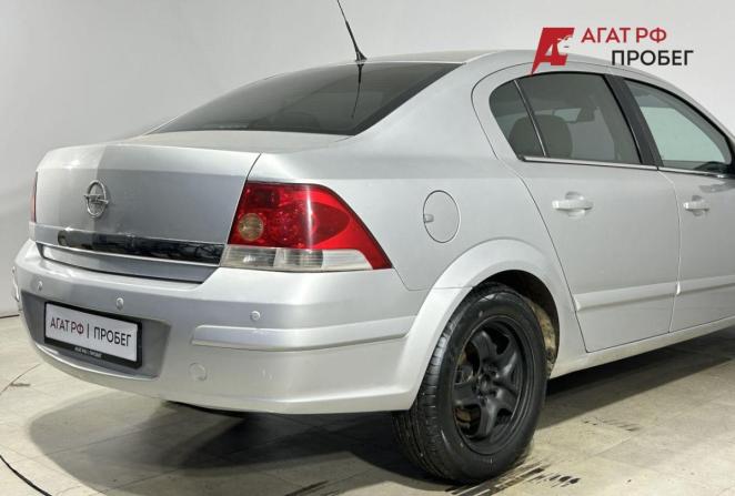 Opel Astra H Рестайлинг с пробегом 2007 года, цена 570 000 рублей, 326129 км, седан, Автокод Объявления
