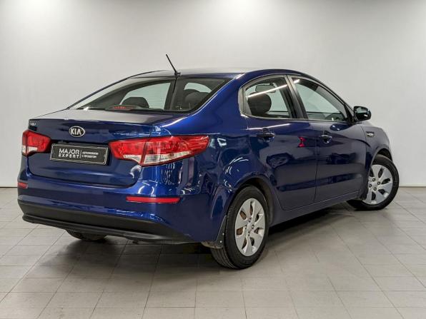 Kia Rio III Рестайлинг с пробегом 2015 года, цена 890 000 рублей, 235975 км, седан, Автокод Объявления
