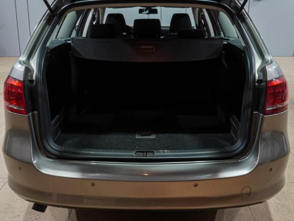 Volkswagen Passat B7 с пробегом 2012 года, цена 1 099 000 рублей, 192761 км, универсал, Автокод Объявления