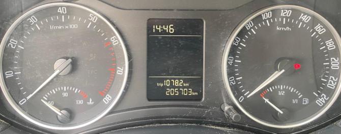 Skoda Octavia II (A5) Рестайлинг с пробегом 2011 года, цена 650 000 рублей, 205702 км, лифтбек, Автокод Объявления