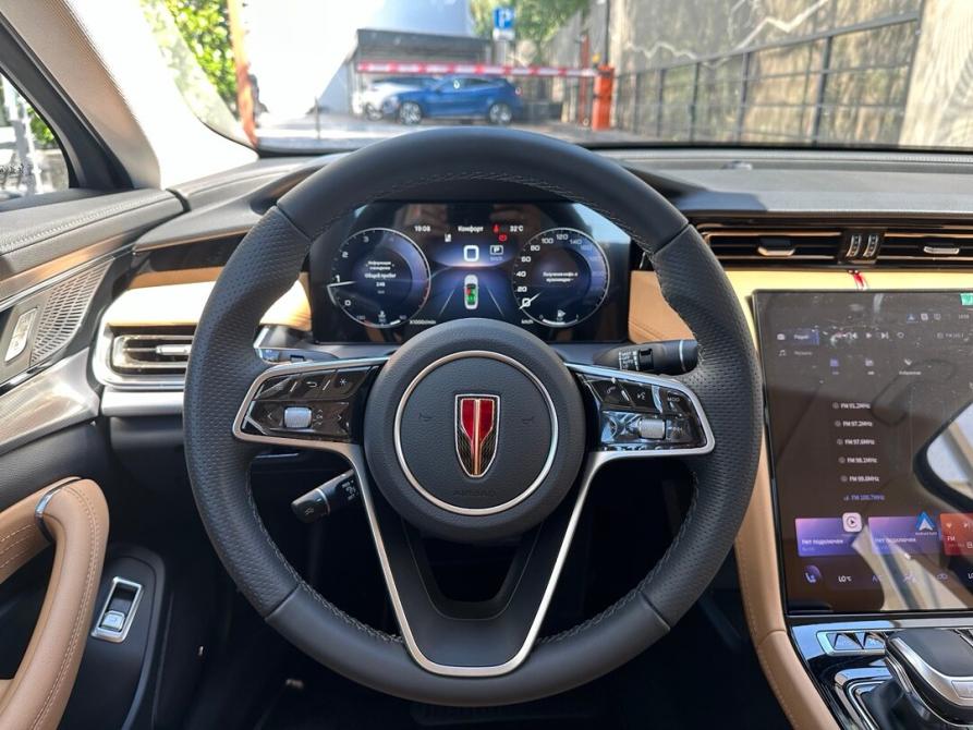 Hongqi H5 II Сочи  - изображение 8
