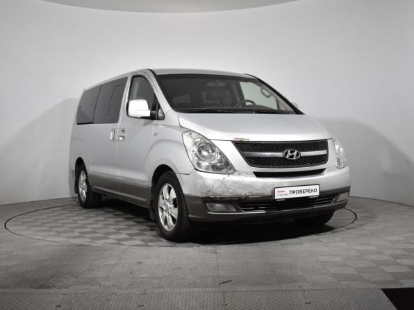 Hyundai Grand Starex I с пробегом 2010 года, цена 1 090 000 рублей, 218987 км, минивэн, Автокод Объявления