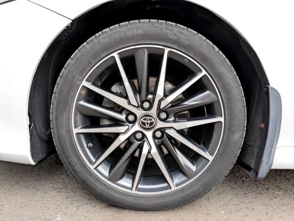 Toyota Camry VIII (XV70) Рестайлинг с пробегом 2021 года, цена 3 535 000 рублей, 63985 км, седан, Автокод Объявления