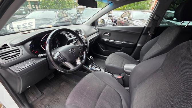 Kia Rio III с пробегом 2014 года, цена 899 000 рублей, 180000 км, седан, Автокод Объявления