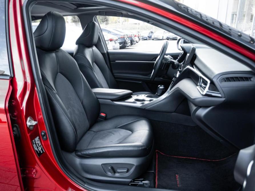 Toyota Camry VIII (XV70) Рестайлинг Ставрополь  - изображение 8